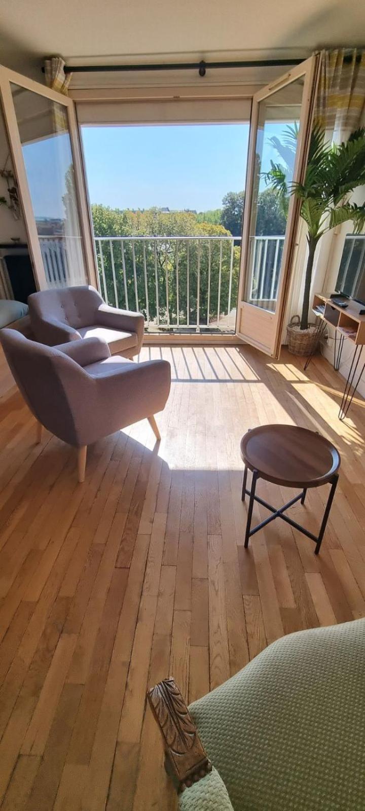 Appartement Bayard La Tour à Charleville-Mézières Extérieur photo